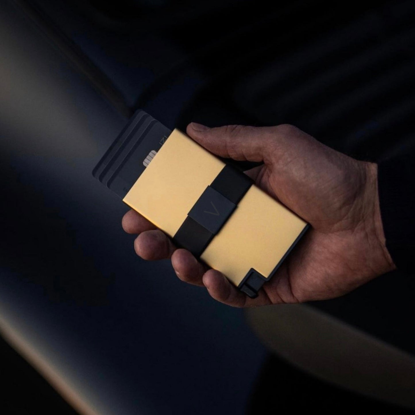 ALUMINUM SMART WALLET - GOLD (PREMIUM EDITION)
