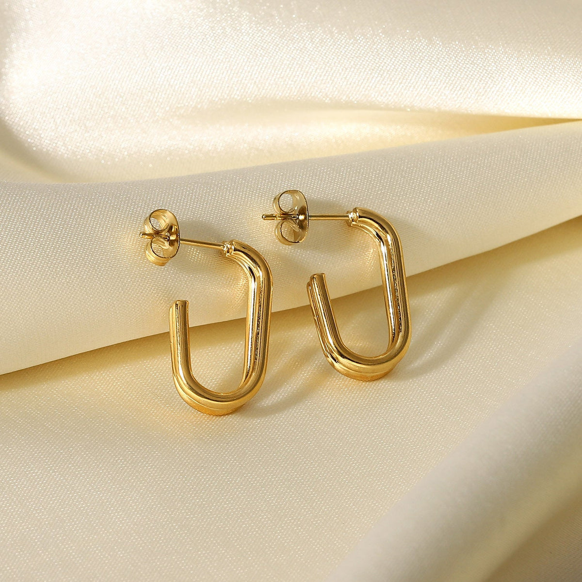 HOOP BRACELET