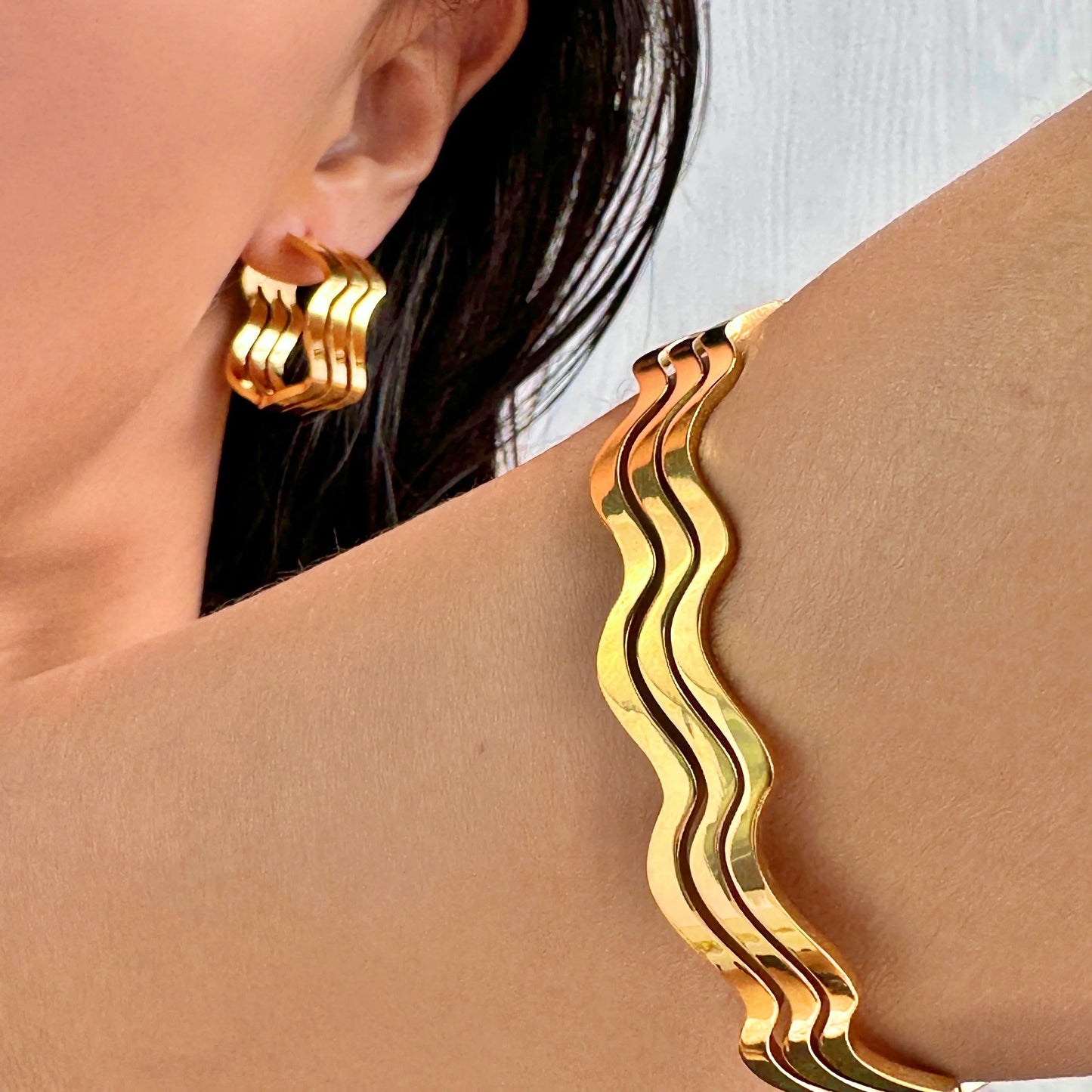 WAVE EARINGS
