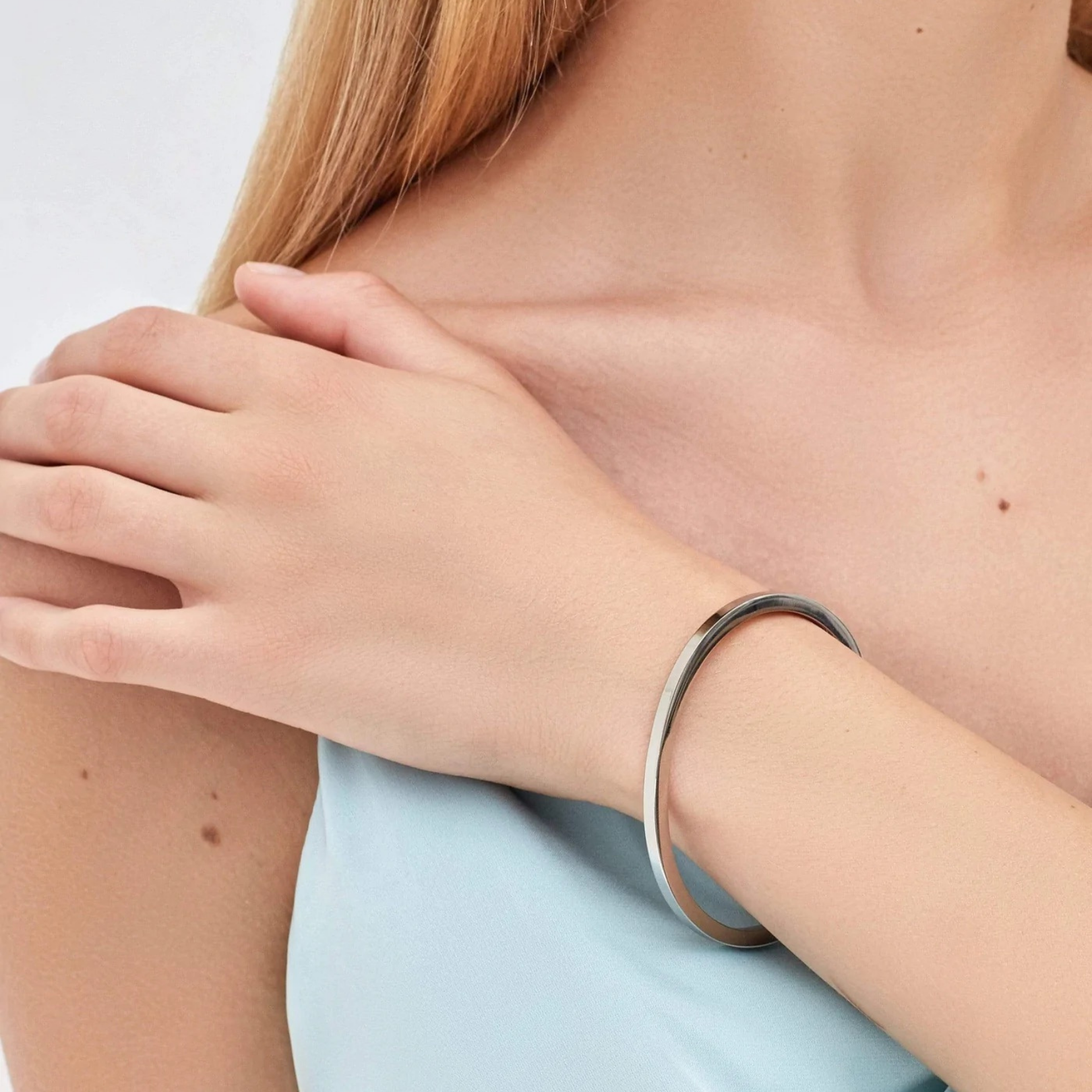 Silver Moon Bracelet By Villantto Designed In NewYork - Now Available In Pakistan, Premium Bracelet For Men & Women Pakistan